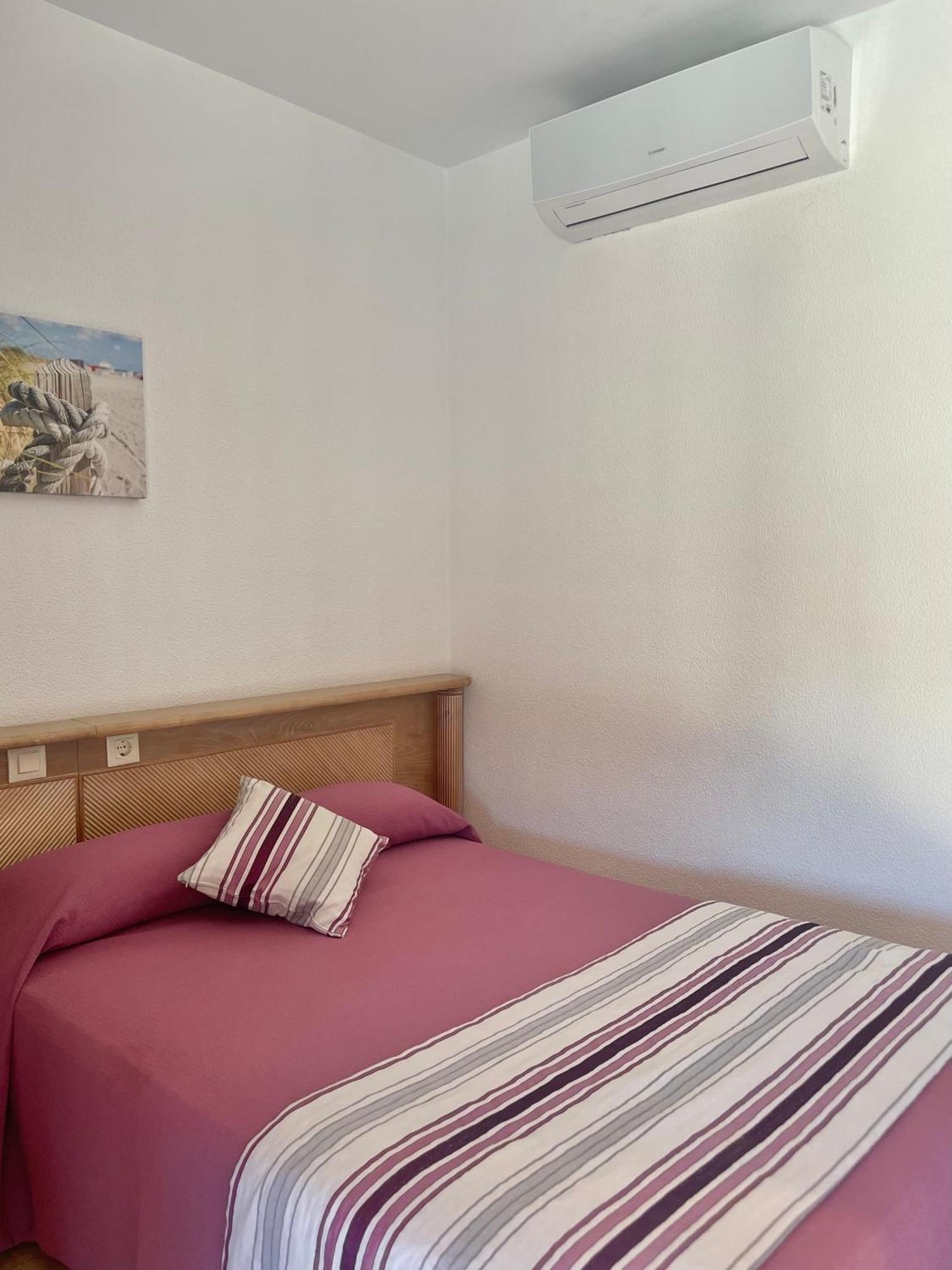 Hostal Noli Chiclana de la Frontera Exterior foto