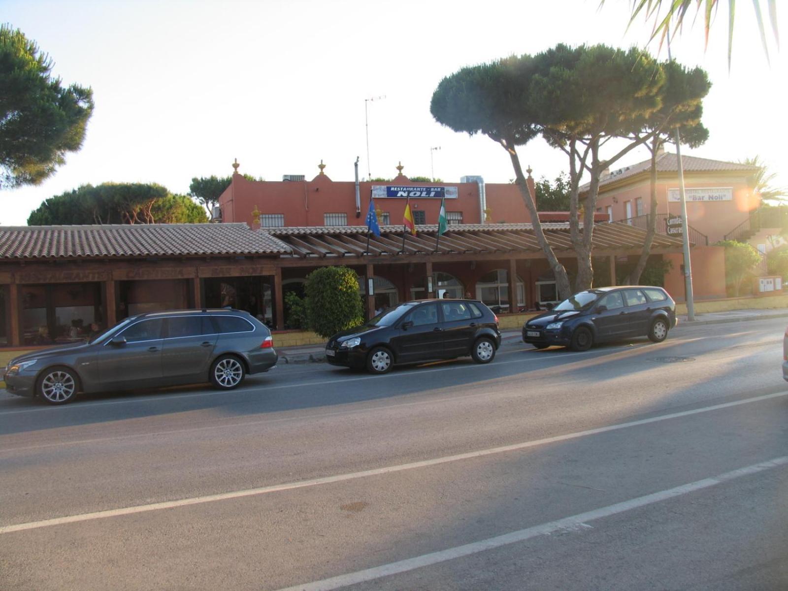 Hostal Noli Chiclana de la Frontera Exterior foto