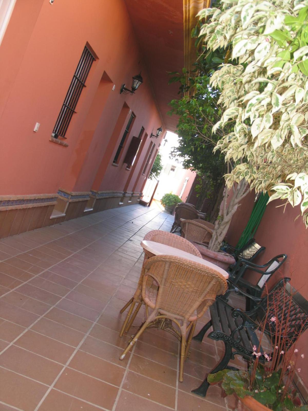 Hostal Noli Chiclana de la Frontera Exterior foto